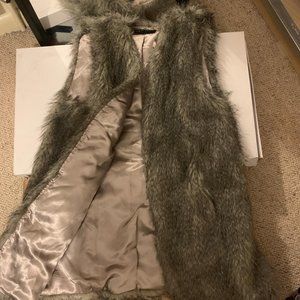 New Look Womens Grey and Silver Gilet